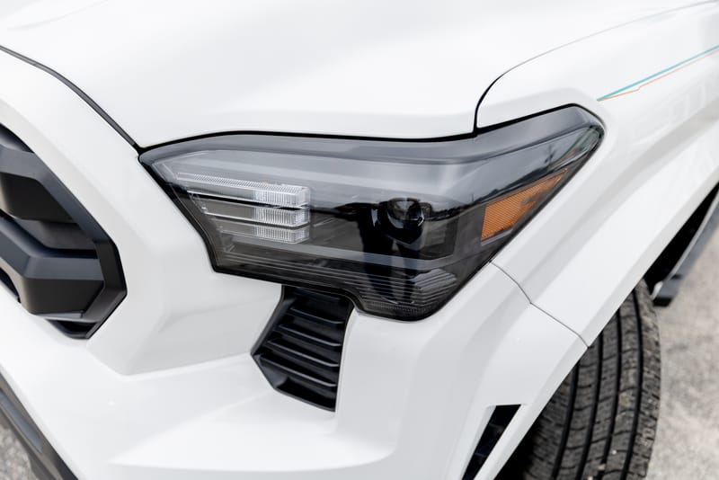 2024 TOYOTA TACOMA SR - TOY010655