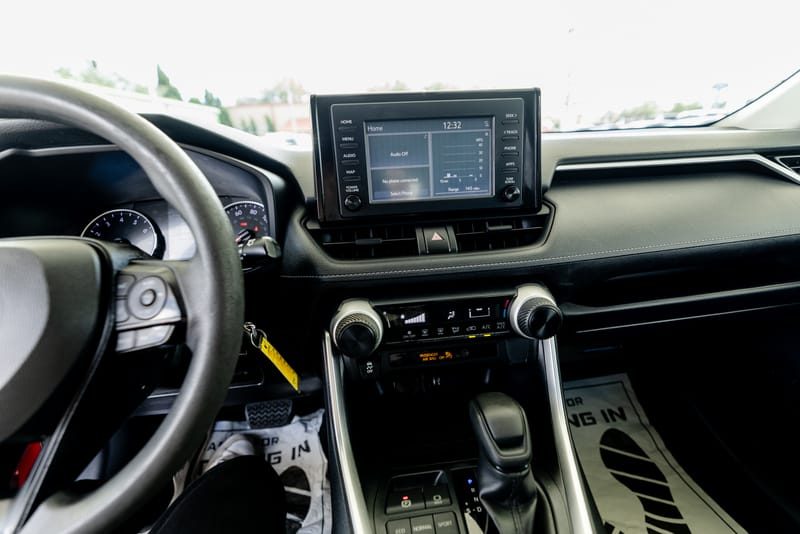 2019 TOYOTA RAV4 LE - TOY010951