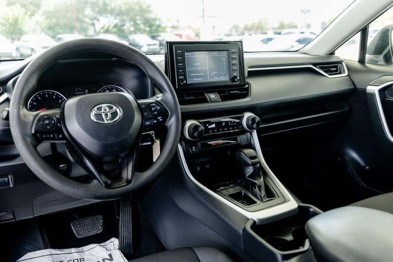 2019 TOYOTA RAV4 LE - TOY010951