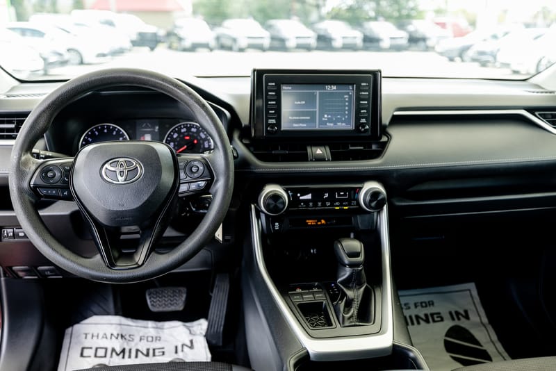 2019 TOYOTA RAV4 LE - TOY010951
