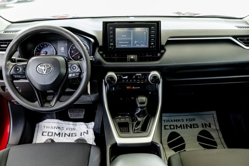 2019 TOYOTA RAV4 LE - TOY010951