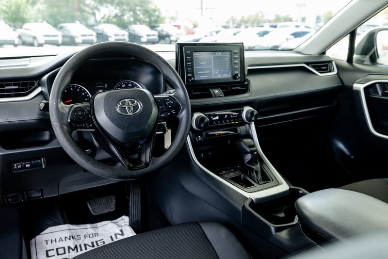 2019 TOYOTA RAV4 LE - TOY010951