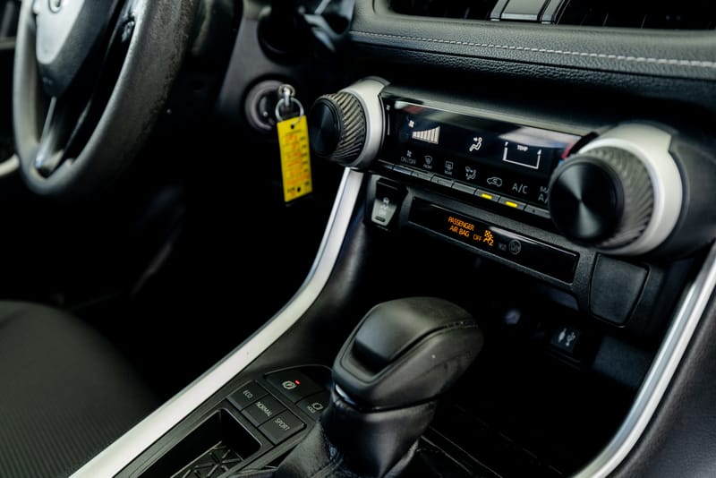 2019 TOYOTA RAV4 LE - TOY010951