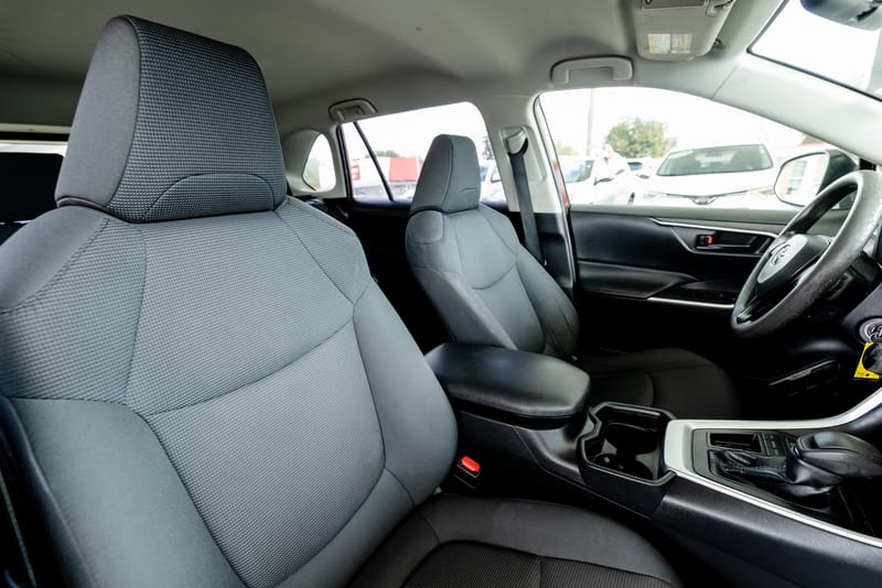 2019 TOYOTA RAV4 LE - TOY010951