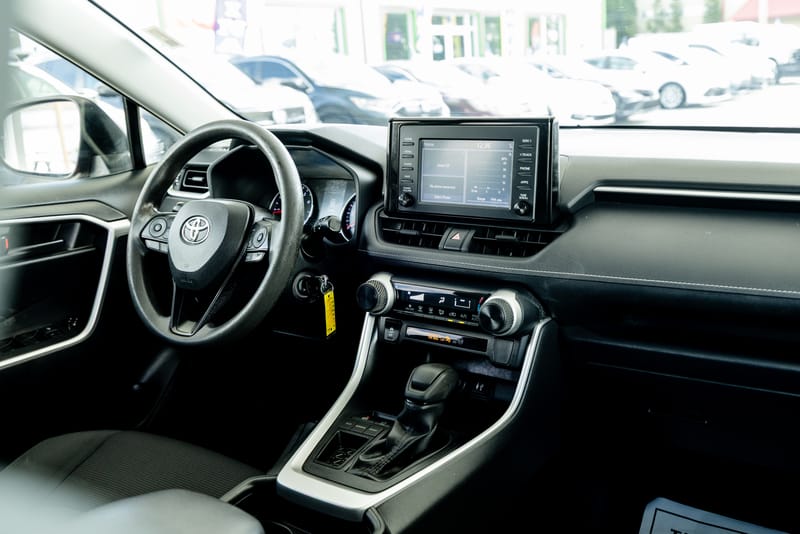 2019 TOYOTA RAV4 LE - TOY010951