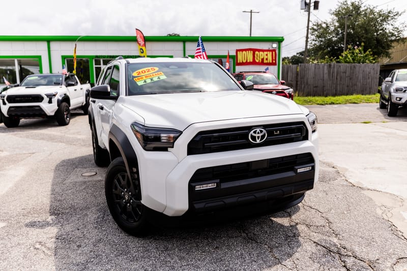 2025 TOYOTA 4RUNNER SR5 - TOY011727