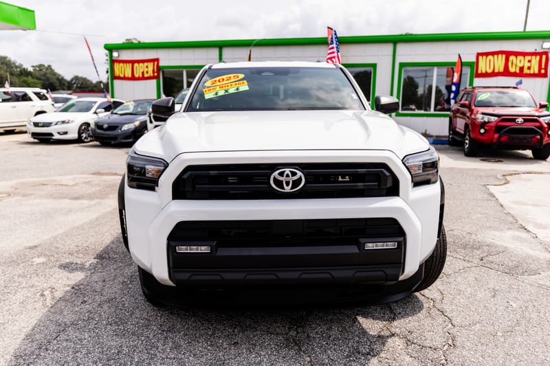 2025 TOYOTA 4RUNNER SR5 - TOY011727