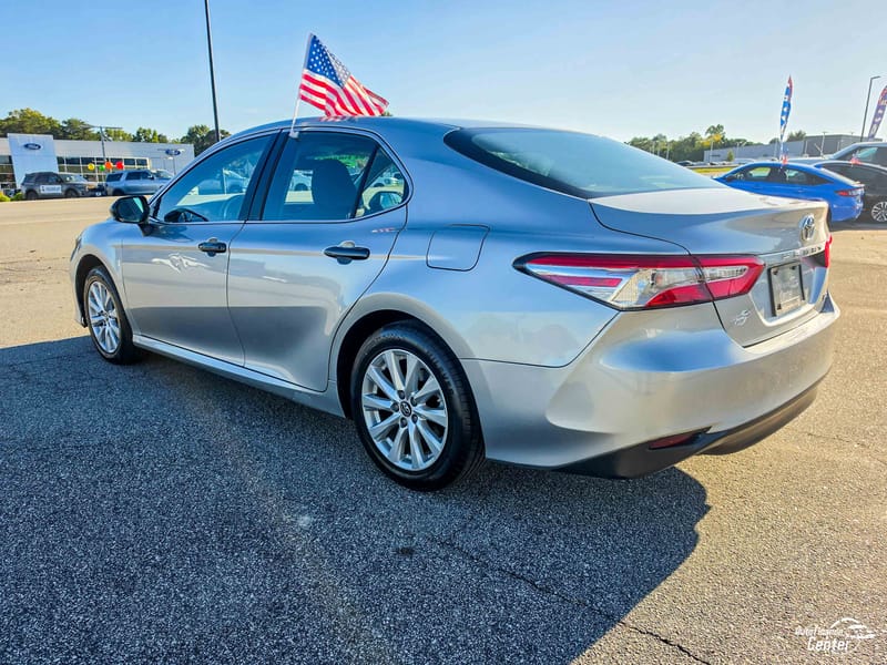 2018 TOYOTA CAMRY LE - TOY013076C