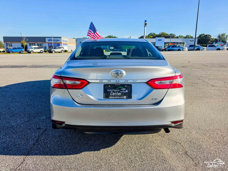 2018 TOYOTA CAMRY LE - TOY013076C