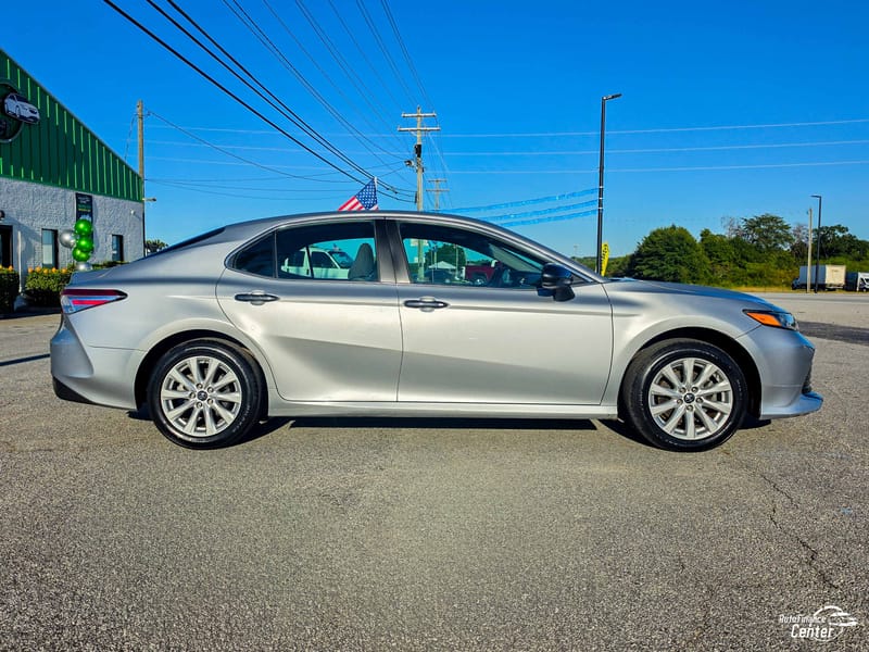 2018 TOYOTA CAMRY LE - TOY013076C