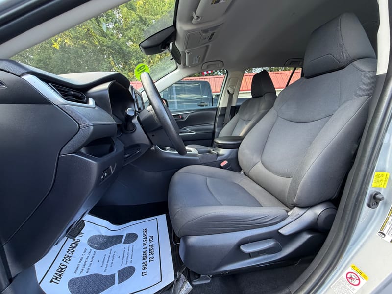 2019 TOYOTA RAV4 LE - TOY013686