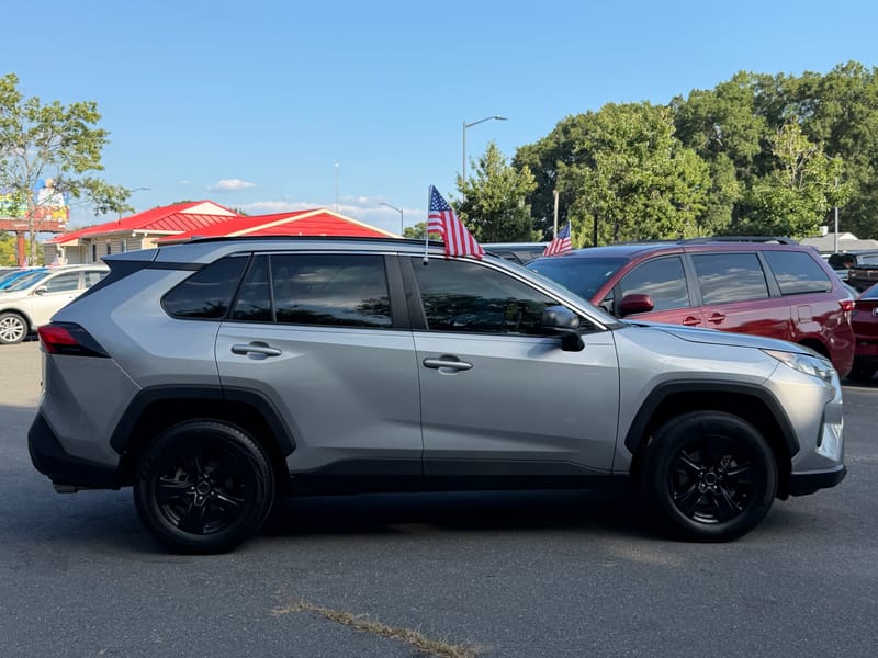 2019 TOYOTA RAV4 LE - TOY013686