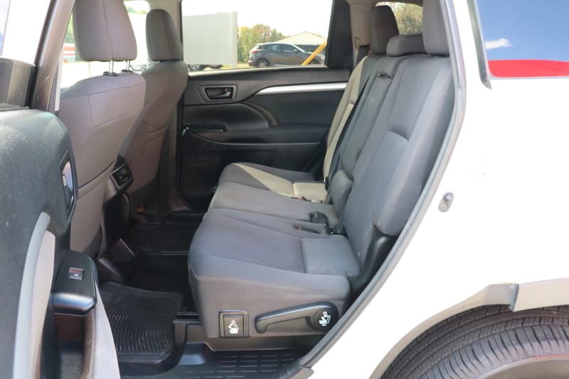 2016 TOYOTA HIGHLANDER LE - TOY017441