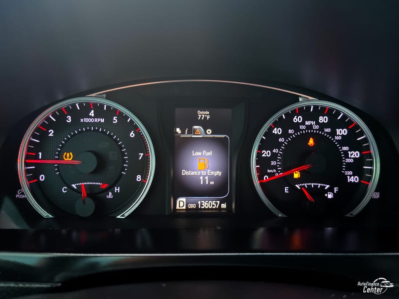 2015 TOYOTA CAMRY SE - TOY020403B