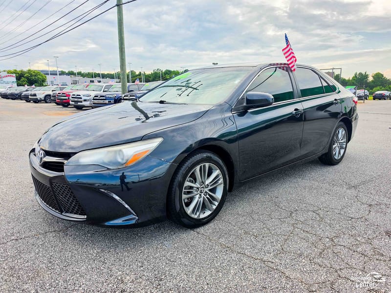 2015 TOYOTA CAMRY SE - TOY020403B