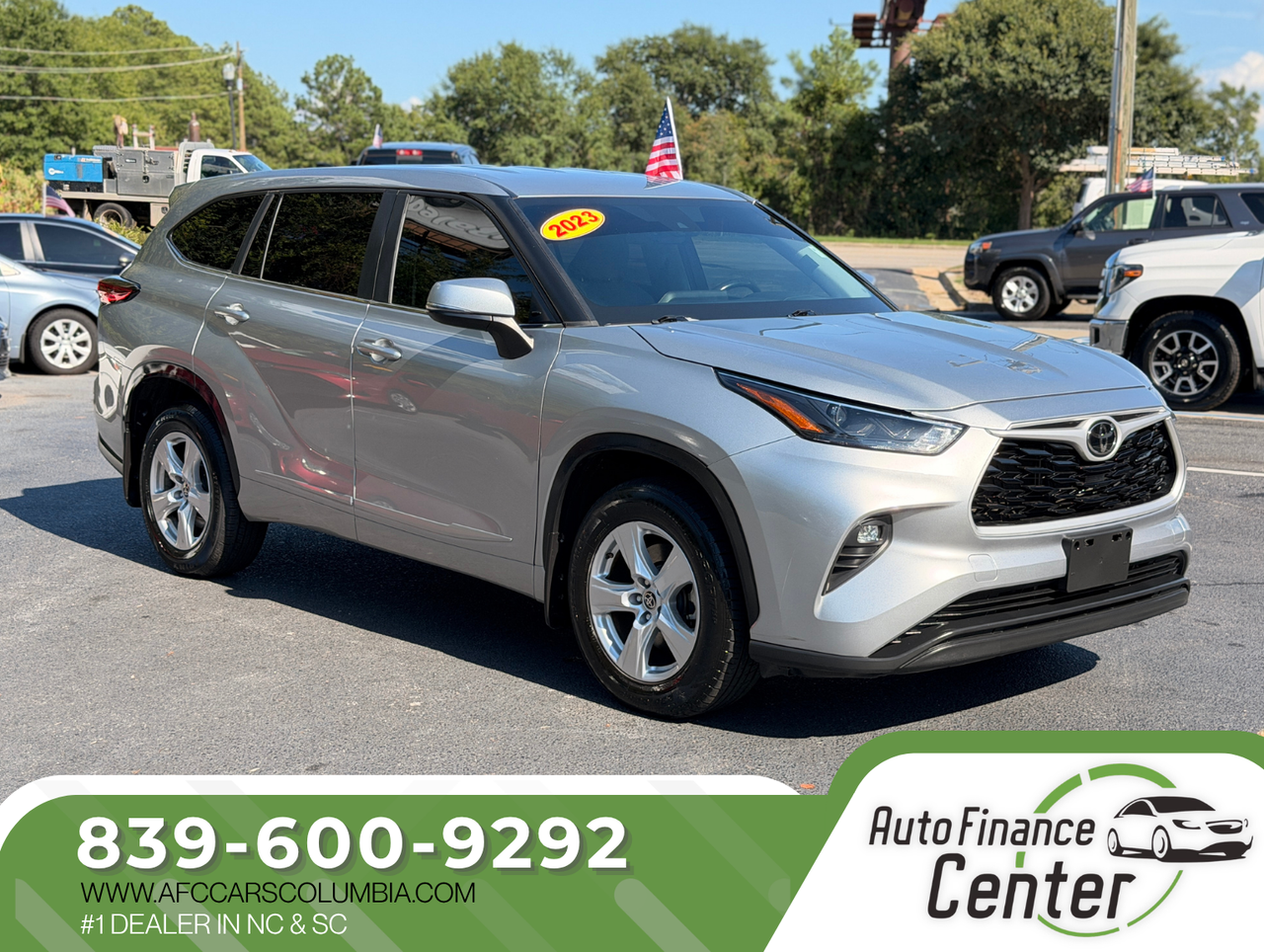 2023 TOYOTA HIGHLANDER LE - TOY027052B — photo 1 of 14