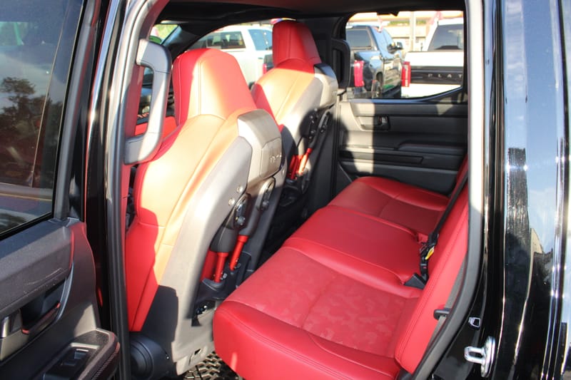 2025 TOYOTA TACOMA HYBRID - TOY027257