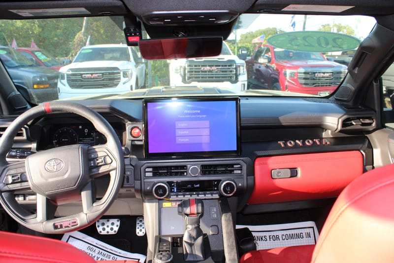 2025 TOYOTA TACOMA HYBRID - TOY027257