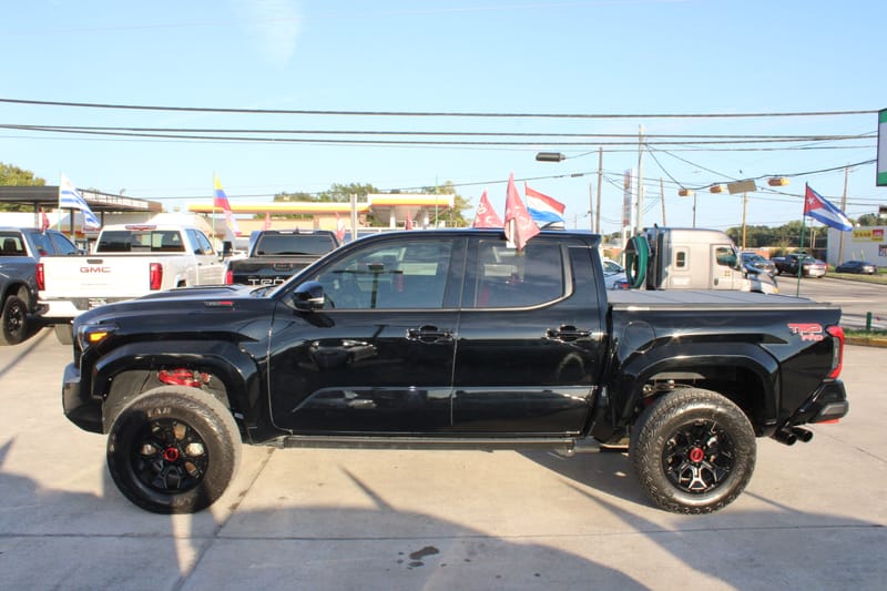 2025 TOYOTA TACOMA HYBRID - TOY027257
