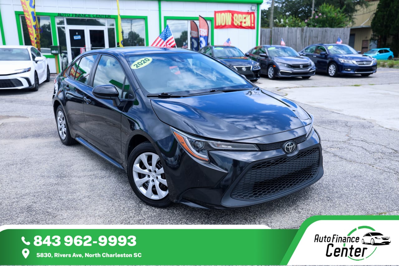 2020 TOYOTA COROLLA LE - TOY028253 — photo 1 of 26