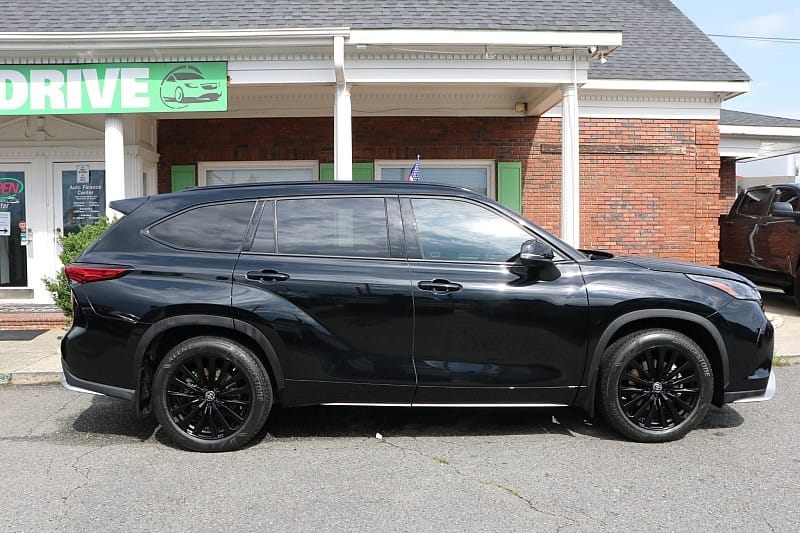 2023 TOYOTA HIGHLANDER XSE - TOY028583