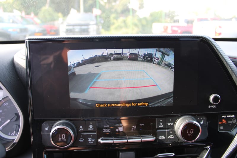 2023 TOYOTA HIGHLANDER XSE - TOY028583