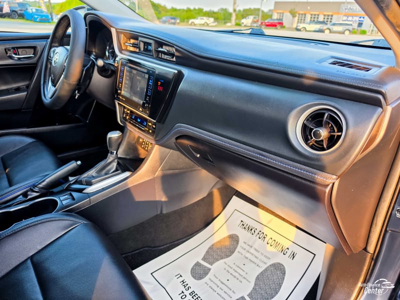 2018 TOYOTA COROLLA XSE - TOY032176