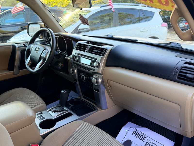2012 TOYOTA 4RUNNER SR5 - TOY036756B