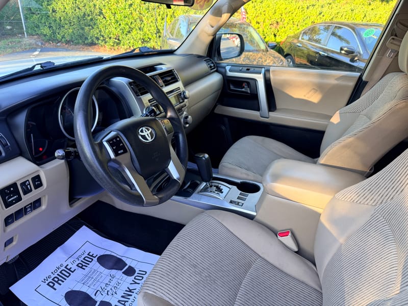 2012 TOYOTA 4RUNNER SR5 - TOY036756B