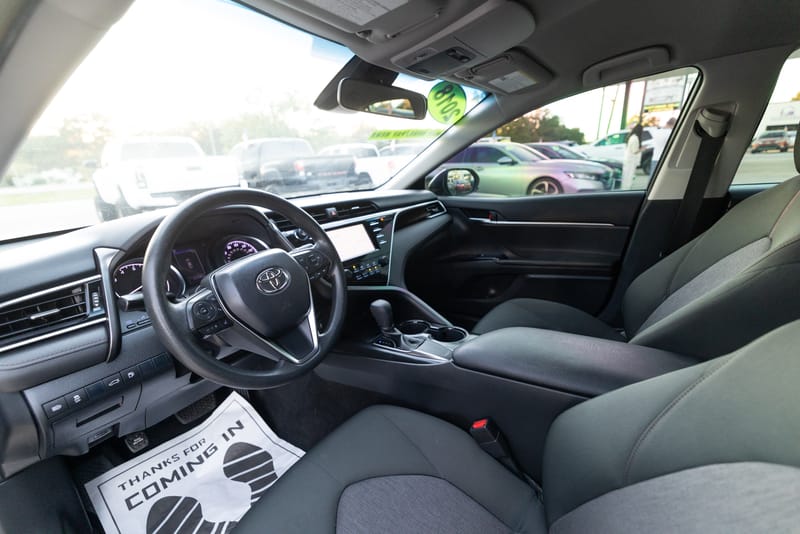 2018 TOYOTA CAMRY LE - TOY038546
