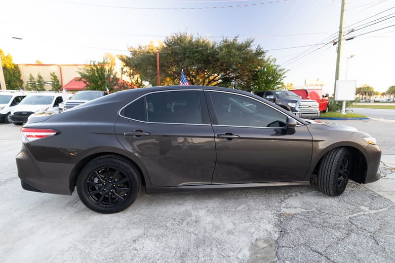 2018 TOYOTA CAMRY LE - TOY038546