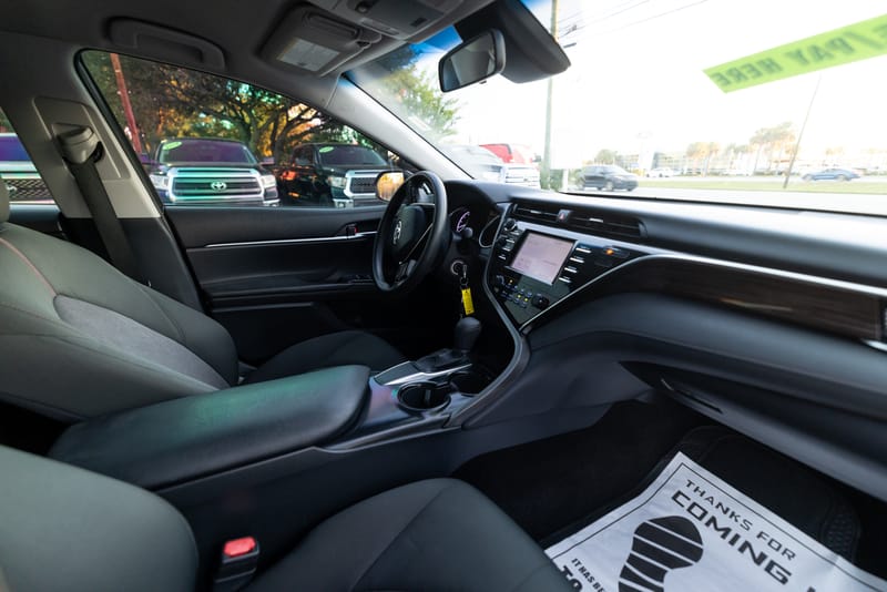 2018 TOYOTA CAMRY LE - TOY038546