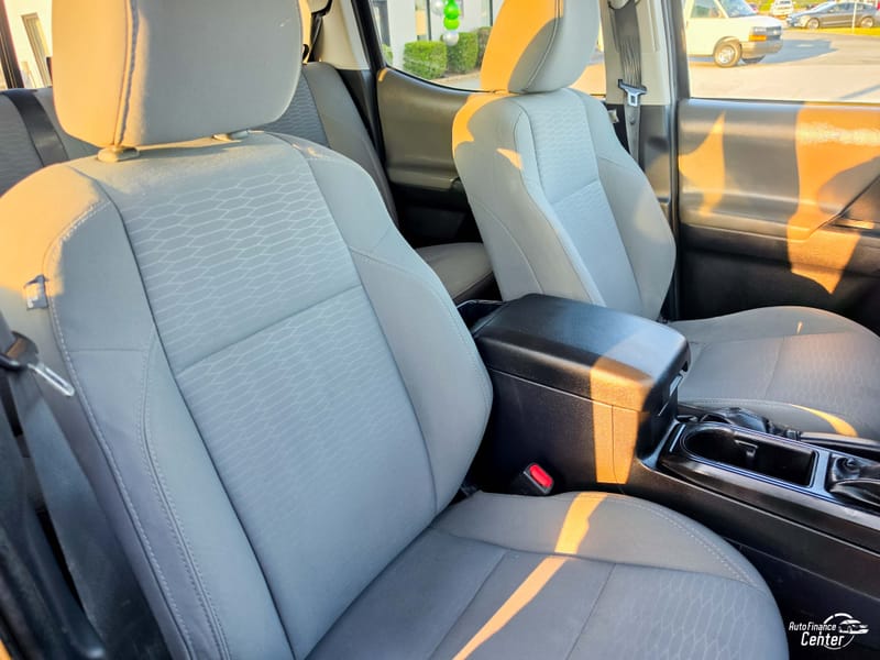 2017 TOYOTA TACOMA SR5 - TOY039543