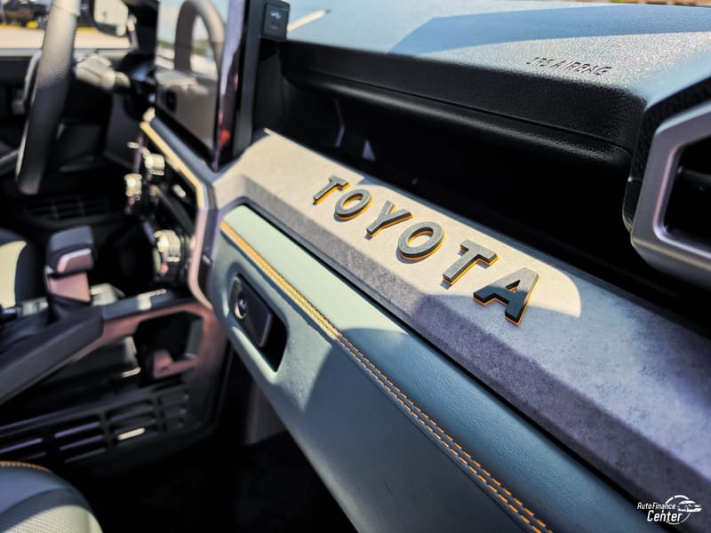 2025 TOYOTA TACOMA HYBRID TRAILH - TOY040161