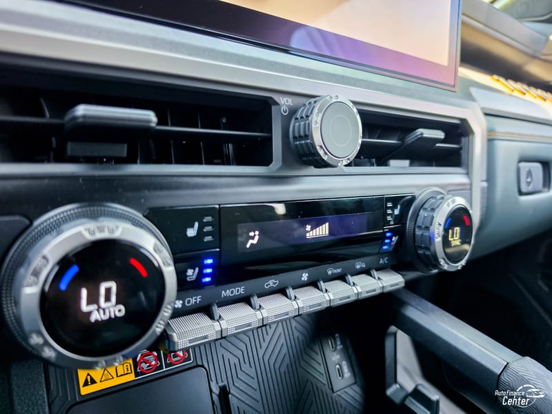 2025 TOYOTA TACOMA HYBRID TRAILH - TOY040161