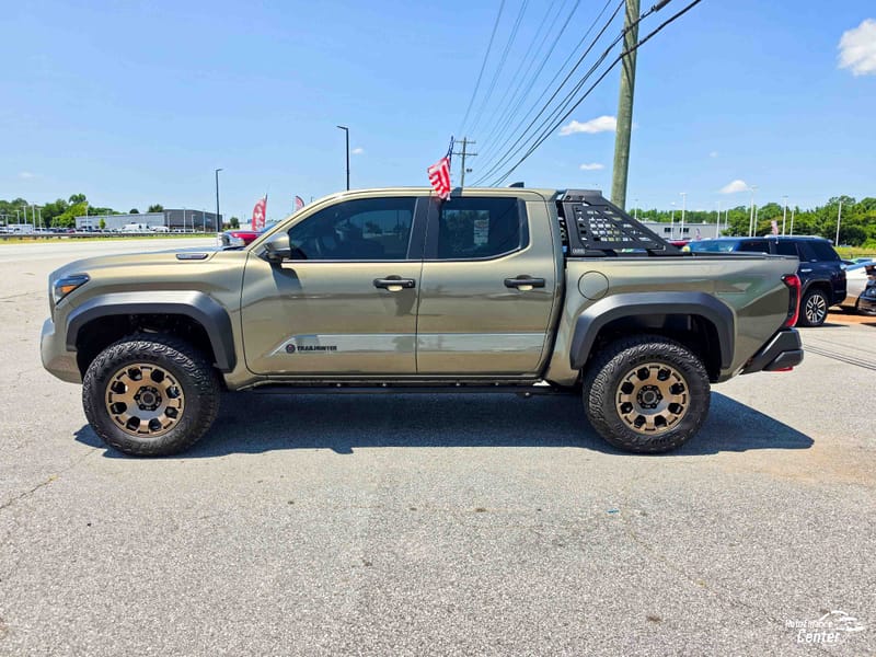 2025 TOYOTA TACOMA HYBRID TRAILH - TOY040161