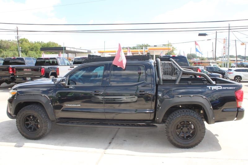 2017 TOYOTA TACOMA - TOY040903