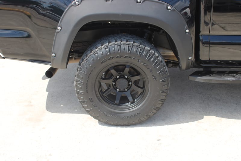 2017 TOYOTA TACOMA - TOY040903