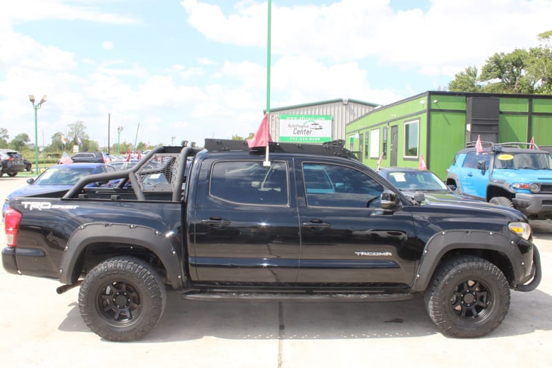 2017 TOYOTA TACOMA - TOY040903