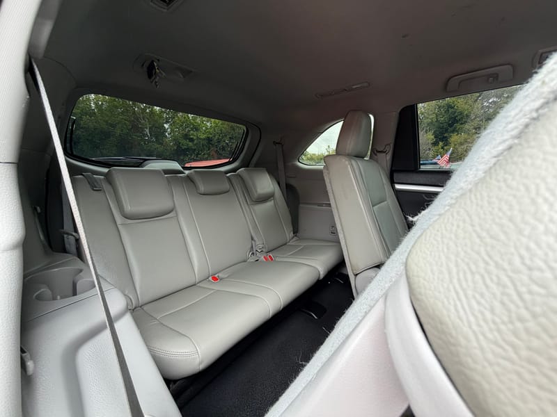 2019 TOYOTA HIGHLANDER LE - TOY046913