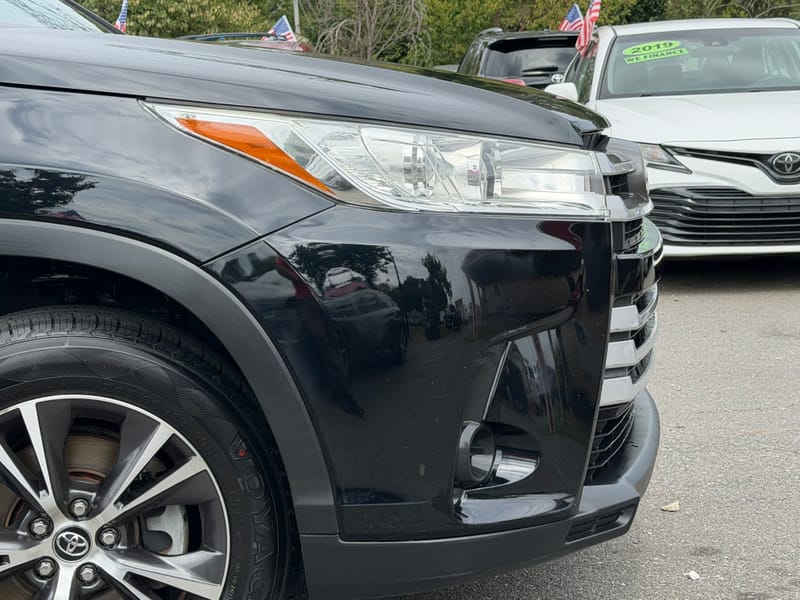 2019 TOYOTA HIGHLANDER LE - TOY046913