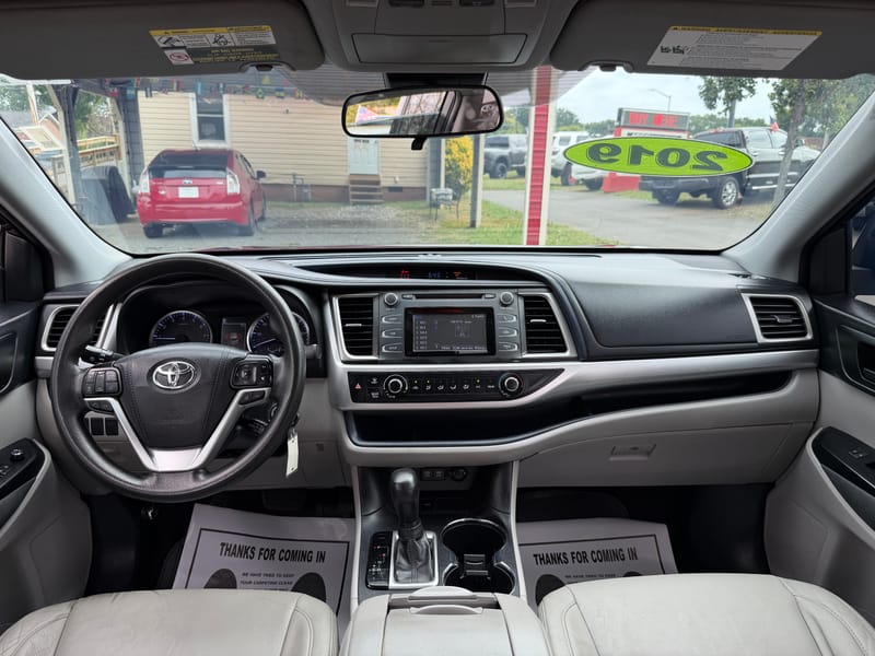 2019 TOYOTA HIGHLANDER LE - TOY046913