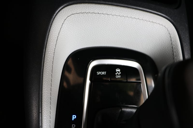 2020 TOYOTA COROLLA SE - TOY049428