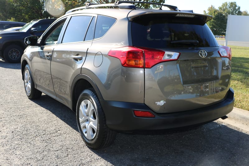 2015 TOYOTA RAV4 LE - TOY055650B