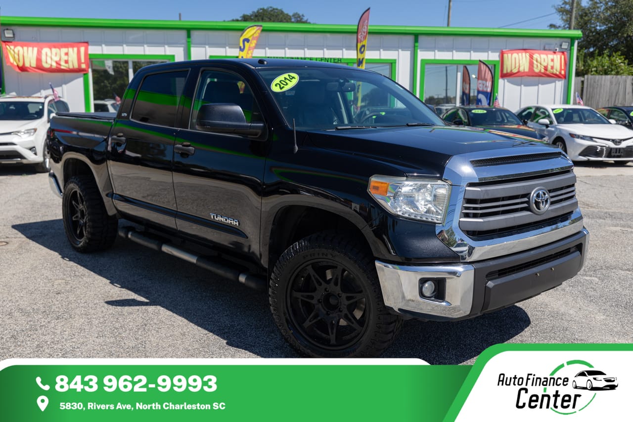 2014 TOYOTA TUNDRA SR5 - TOY058421 — photo 1 of 26