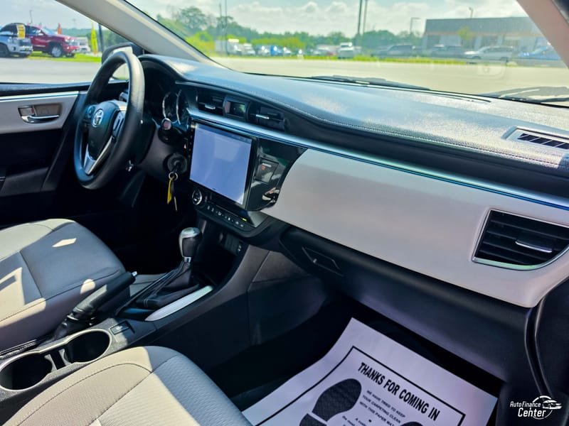 2014 TOYOTA COROLLA LE - TOY060208