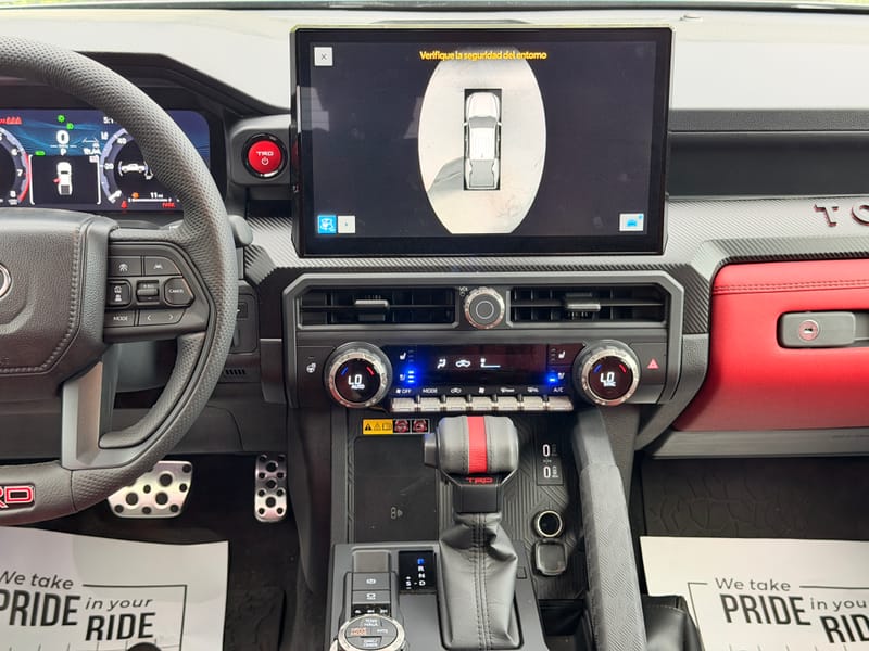 2026 TOYOTA TACOMA  LTD HYBRID - TOY060702