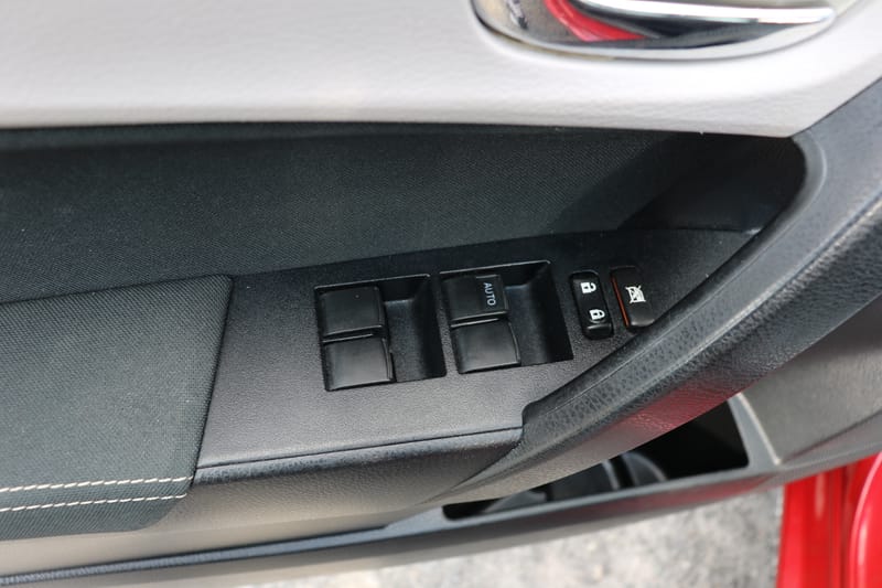 2014 TOYOTA COROLLA LE - TOY061656B