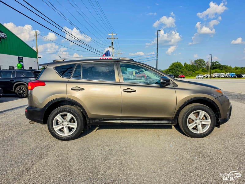2013 TOYOTA RAV4 - TOY062226B