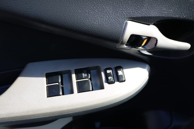 2012 TOYOTA COROLLA S - TOY063803B